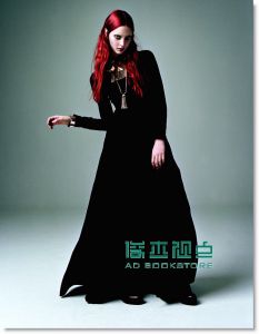 i-D|闭眼睛 初春号 2月号 / 2013（总323期）【多封面随机出货】